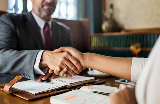 Top Benefits of Hiring a Local Lawyers for Your Legal Needs